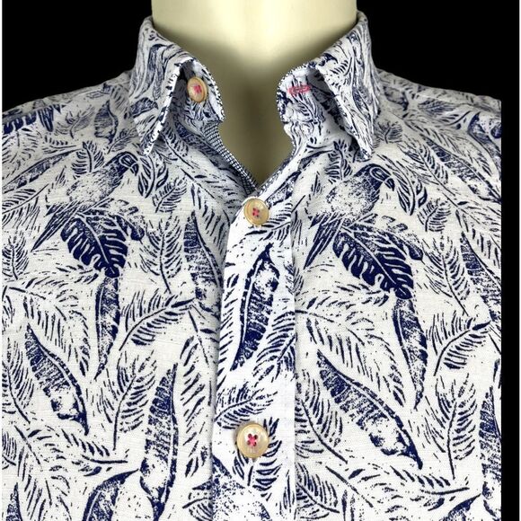 Ted Baker Short Sleeved Button Down in White w/Navy Palm Leaves Like New Size 4 - Picture 2 of 6